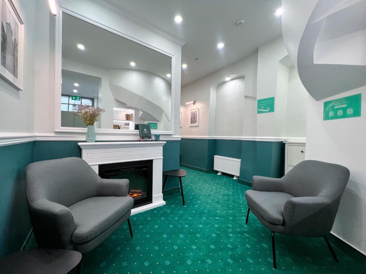 Revelton Suites Riga Esterno foto