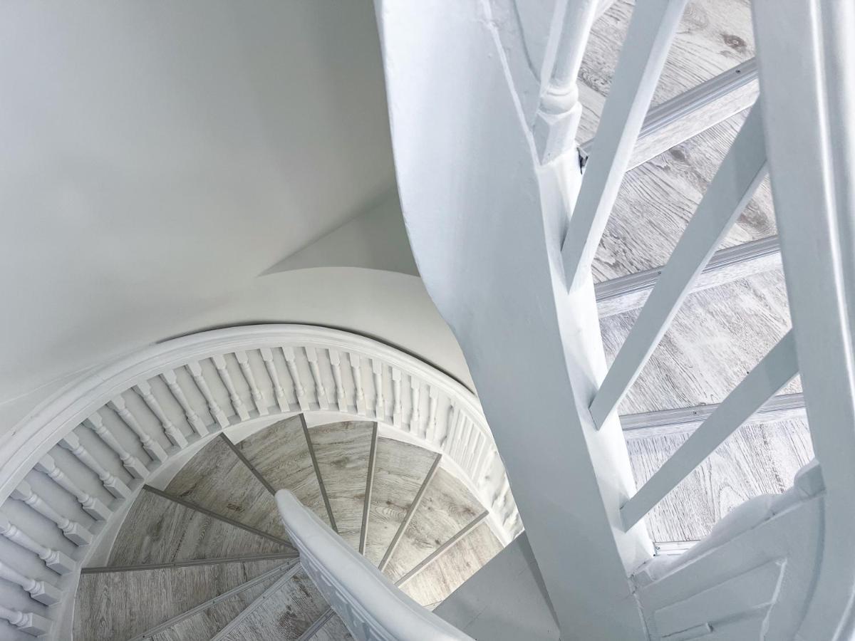 Revelton Suites Riga Esterno foto